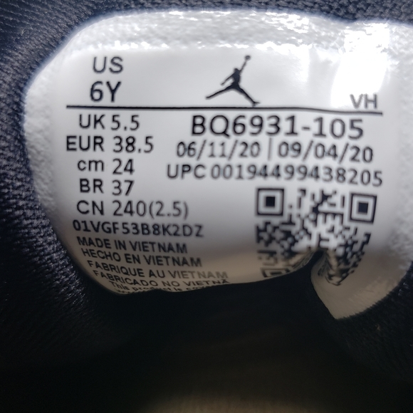 Nike Air Jordan 1 Mid SE GS White Court Purple - Picture 6 of 13